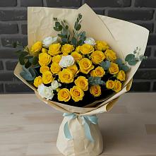 Букет цветов из:  Розы в Надвоицах