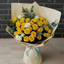 Букет цветов из:  Розы в Надвоицах
