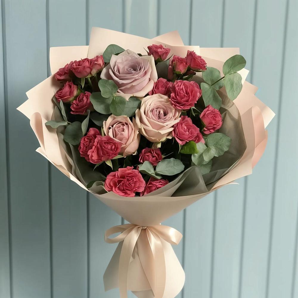 Букет цветов из: Гвоздики и Розы в Надвоицах