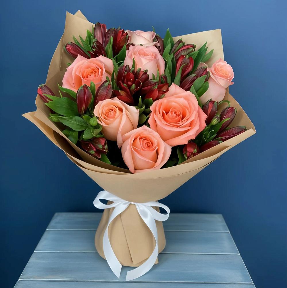 Букет цветов из: Розы и Альстромерии в Надвоицах