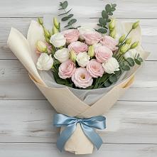 Букет цветов из:  Лизиантусы #REPLACE_PRED# Надвоицах