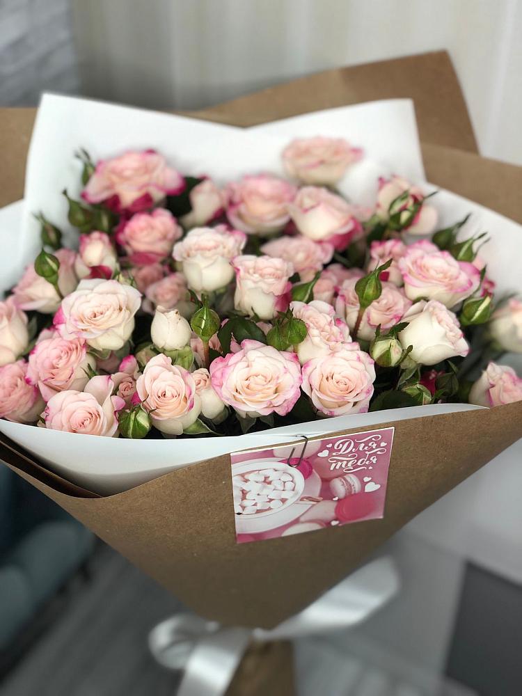 Букет цветов из: Розы в Надвоицах