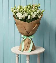 Букет цветов из:  Лизиантусы в Надвоицах