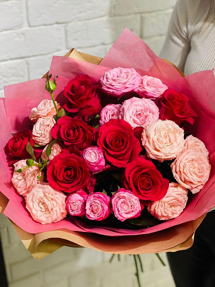 Букет цветов из: Розы в Надвоицах