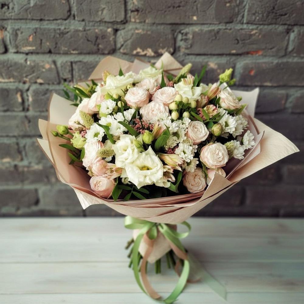 Букет цветов из: Альстромерии, Розы и Хризантемы в Надвоицах