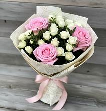 Букет цветов из:  Розы в Надвоицах