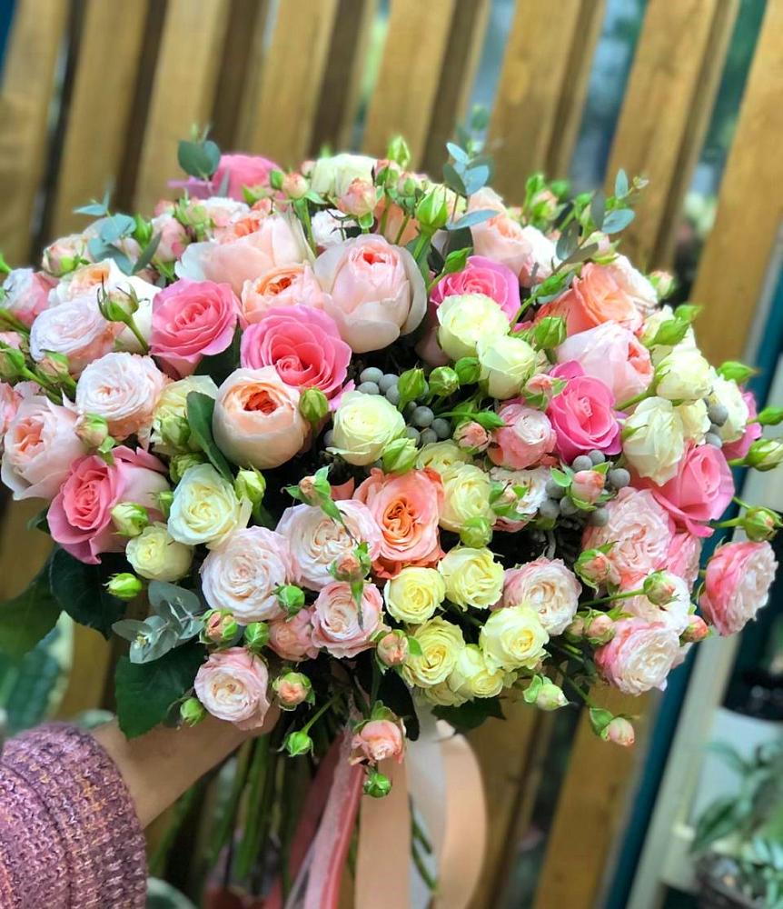 Букет цветов из: Розы в Надвоицах