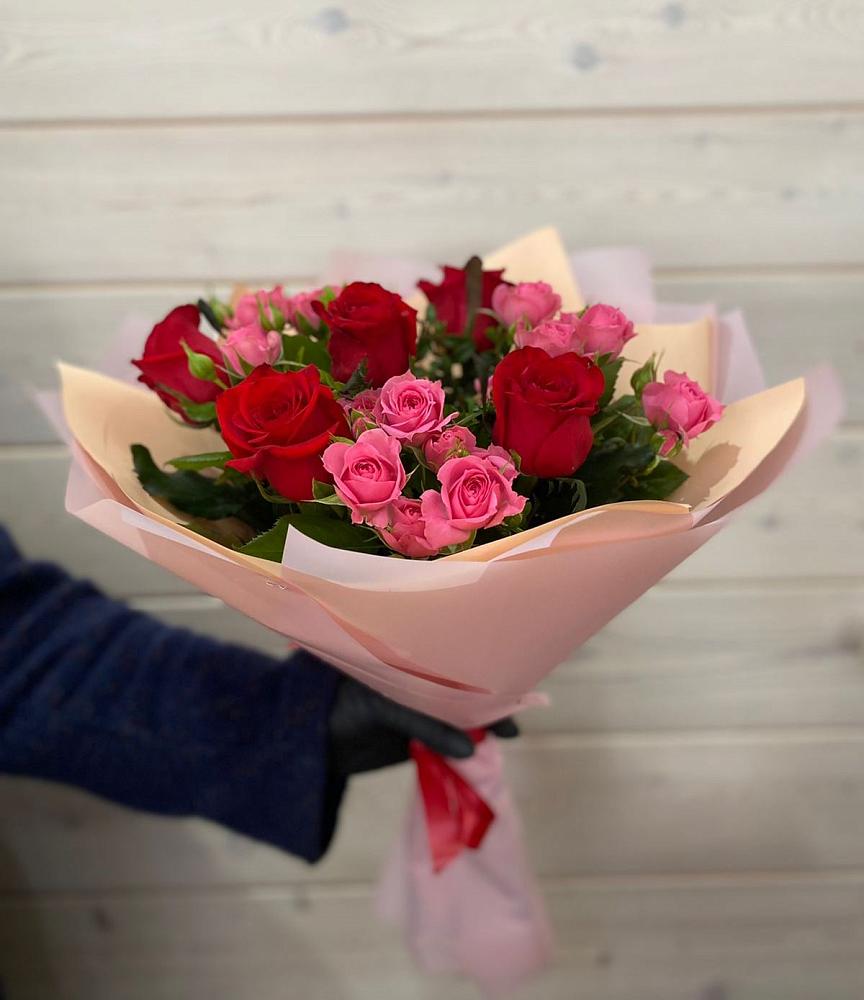 Букет цветов из: Розы в Надвоицах