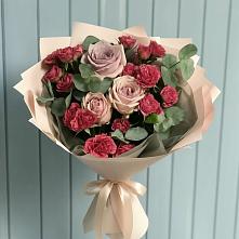 Букет цветов из:  Гвоздики и Розы в Надвоицах