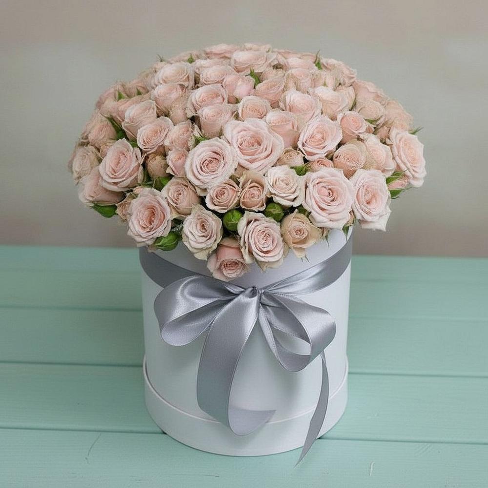 Цветочная композиция из Розы в шляпной коробке в Надвоицах