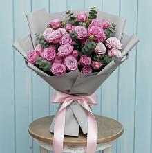 Букет цветов из:  Розы в Надвоицах